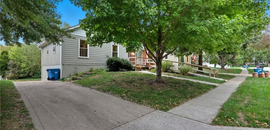 Homes for Sale in Liberty, MO 64068 | 862  Amesbury Avenue