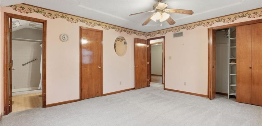 Homes for Sale in Liberty, MO 64068 | 862  Amesbury Avenue