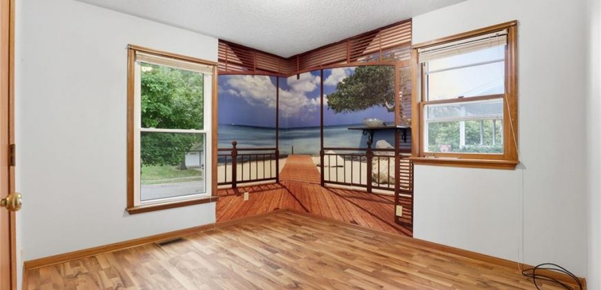 Homes for Sale in Liberty, MO 64068 | 862  Amesbury Avenue