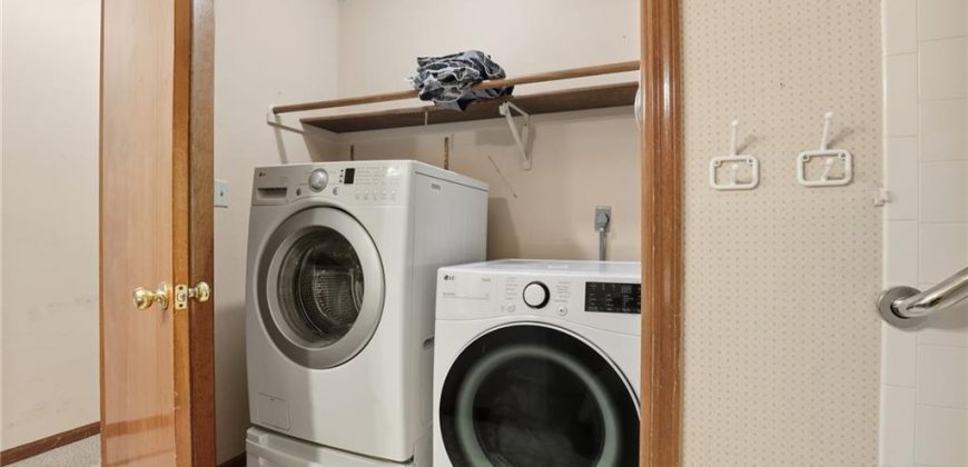 Homes for Sale in Liberty, MO 64068 | 862  Amesbury Avenue