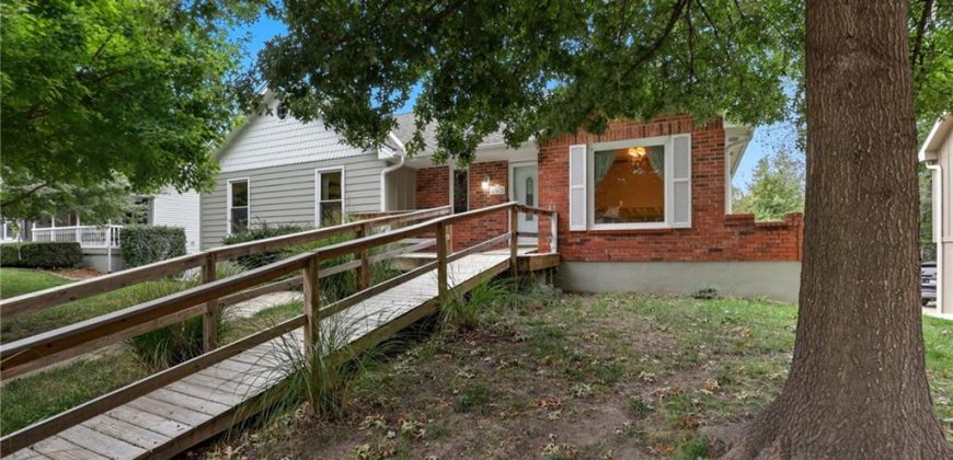 Homes for Sale in Liberty, MO 64068 | 862  Amesbury Avenue