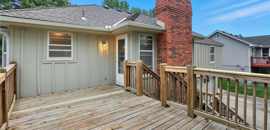 Homes for Sale in Liberty, MO 64068 | 862  Amesbury Avenue