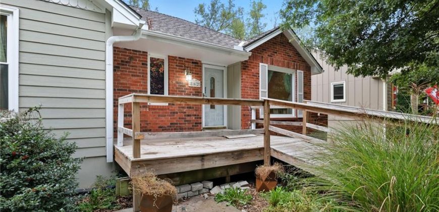 Homes for Sale in Liberty, MO 64068 | 862  Amesbury Avenue