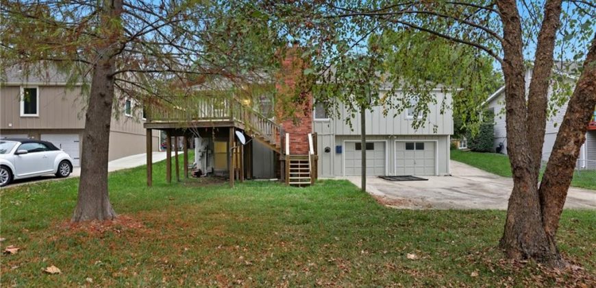 Homes for Sale in Liberty, MO 64068 | 862  Amesbury Avenue