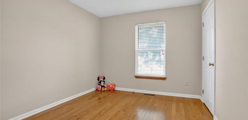 Homes for Sale in Kansas City, MO 64155 | 8900 N LATHROP Drive