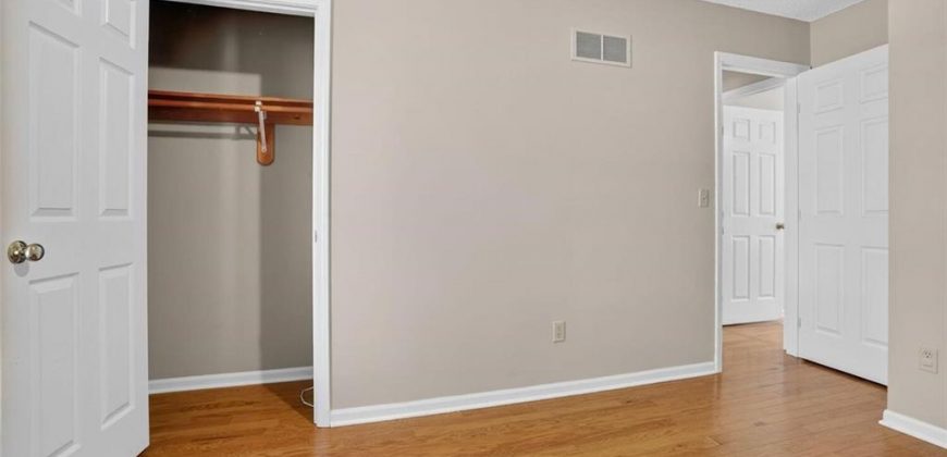 Homes for Sale in Kansas City, MO 64155 | 8900 N LATHROP Drive