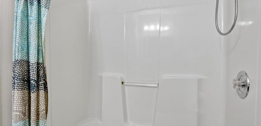 Homes for Sale in Kansas City, MO 64155 | 8900 N LATHROP Drive