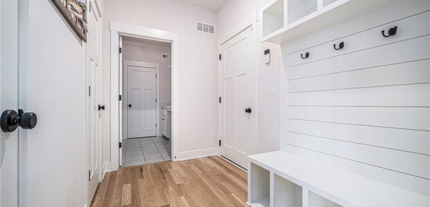 Homes for Sale in Parkville, MO 64152 | 5626  Thousand Oaks Drive