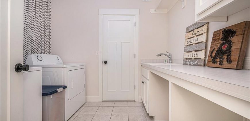 Homes for Sale in Parkville, MO 64152 | 5626  Thousand Oaks Drive