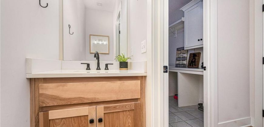 Homes for Sale in Parkville, MO 64152 | 5626  Thousand Oaks Drive