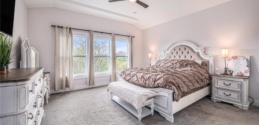 Homes for Sale in Parkville, MO 64152 | 5626  Thousand Oaks Drive