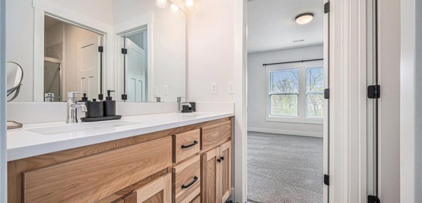 Homes for Sale in Parkville, MO 64152 | 5626  Thousand Oaks Drive