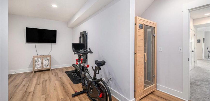 Homes for Sale in Parkville, MO 64152 | 5626  Thousand Oaks Drive