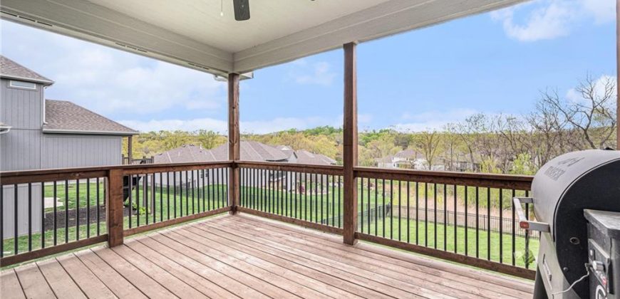 Homes for Sale in Parkville, MO 64152 | 5626  Thousand Oaks Drive