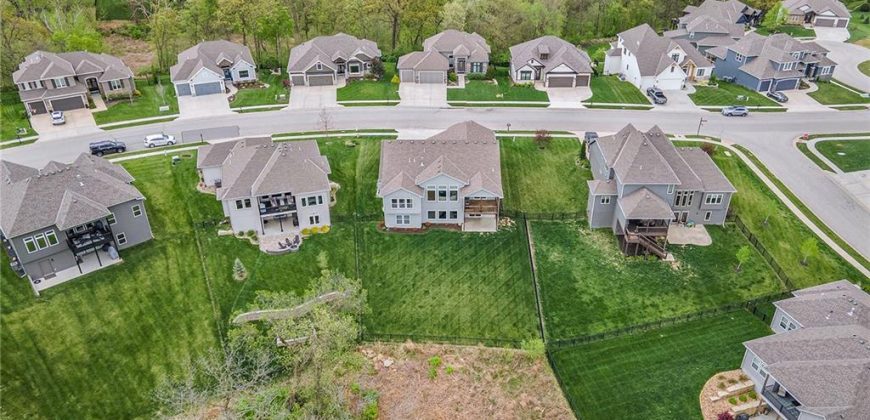 Homes for Sale in Parkville, MO 64152 | 5626  Thousand Oaks Drive