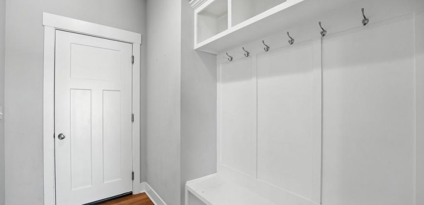 Homes for Sale in Kansas City, MO 64157 | 9914 N Smalley Avenue