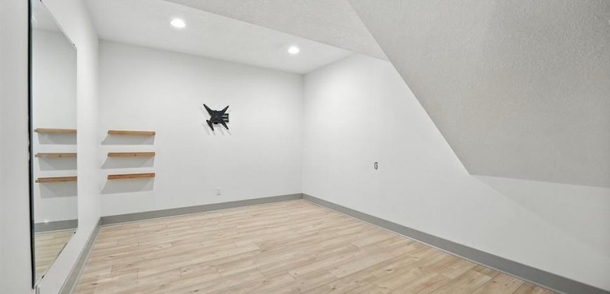 Homes for Sale in Kansas City, MO 64157 | 9914 N Smalley Avenue