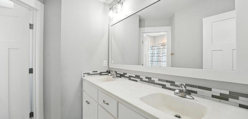 Homes for Sale in Kansas City, MO 64157 | 9914 N Smalley Avenue