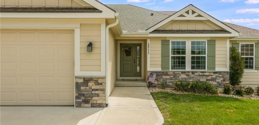 Homes for Sale in Kearney, MO 64060 | 1711  COTTONWOOD CREEK Avenue