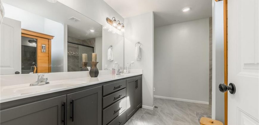 Homes for Sale in Kearney, MO 64060 | 1711  COTTONWOOD CREEK Avenue