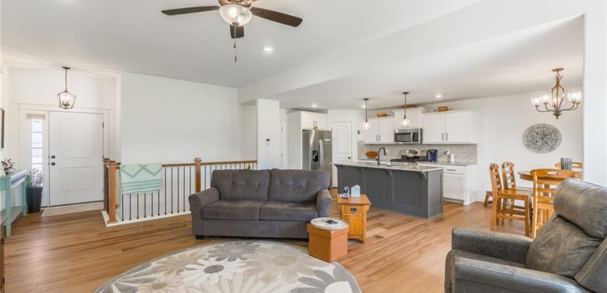 Homes for Sale in Kearney, MO 64060 | 1711  COTTONWOOD CREEK Avenue