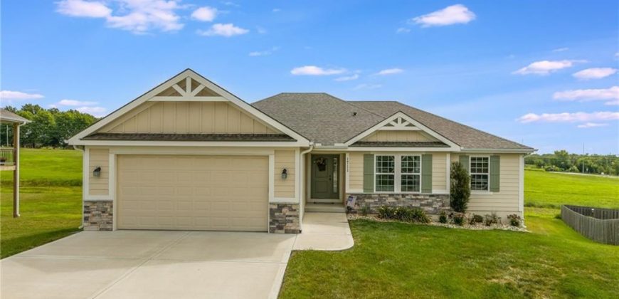 Homes for Sale in Kearney, MO 64060 | 1711  COTTONWOOD CREEK Avenue