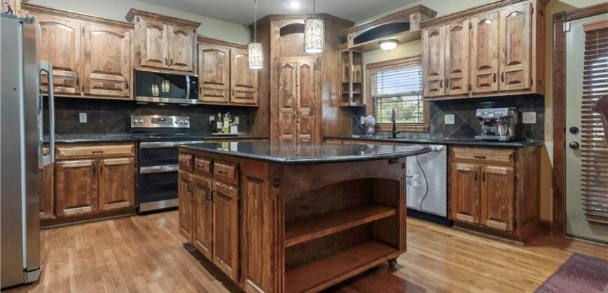 Homes for Sale in Platte City, MO 64079 | 17575 N Alder Court