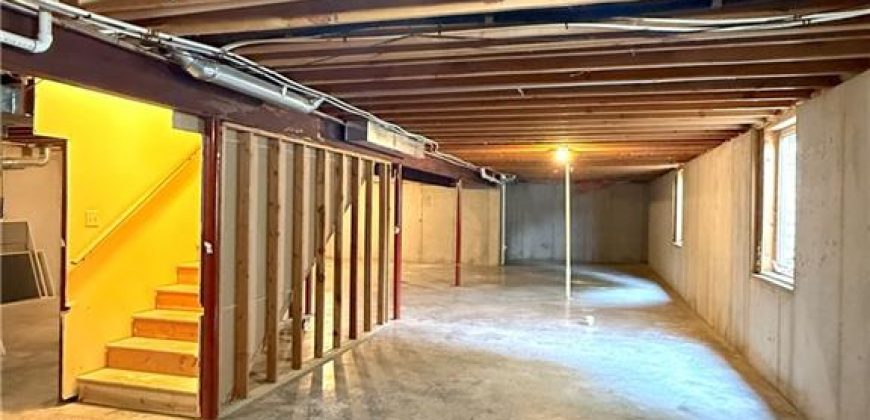 Homes for Sale in Kansas City, MO 64158 | 9005 NE 80th Street