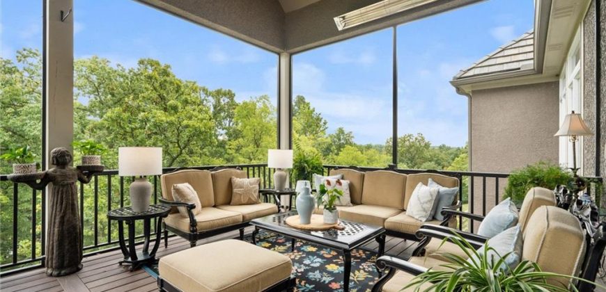 Homes for Sale in Parkville, MO 64152 | 6325  Edgewater Drive