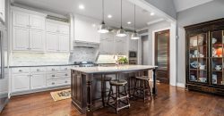 Homes for Sale in Parkville, MO 64152 | 6325  Edgewater Drive