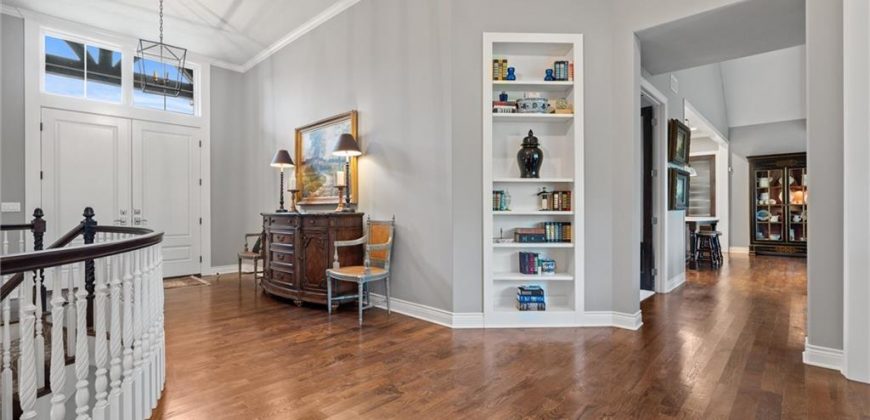 Homes for Sale in Parkville, MO 64152 | 6325  Edgewater Drive