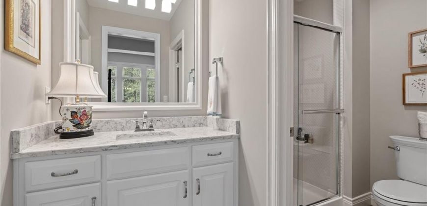 Homes for Sale in Parkville, MO 64152 | 6325  Edgewater Drive