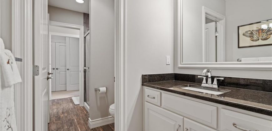 Homes for Sale in Parkville, MO 64152 | 6325  Edgewater Drive