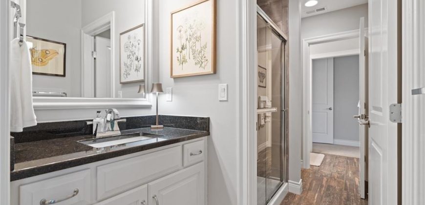 Homes for Sale in Parkville, MO 64152 | 6325  Edgewater Drive