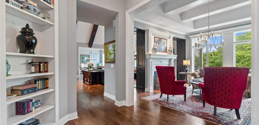 Homes for Sale in Parkville, MO 64152 | 6325  Edgewater Drive