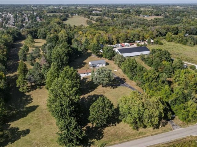Homes for Sale in Kansas City, MO 64157 | 9270 NE 112th Street