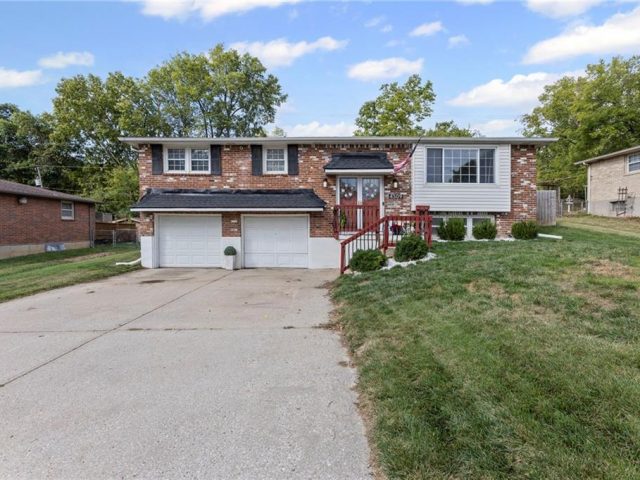 Homes for Sale in Kansas City, MO 64151 | 4509 NW 50th Terrace