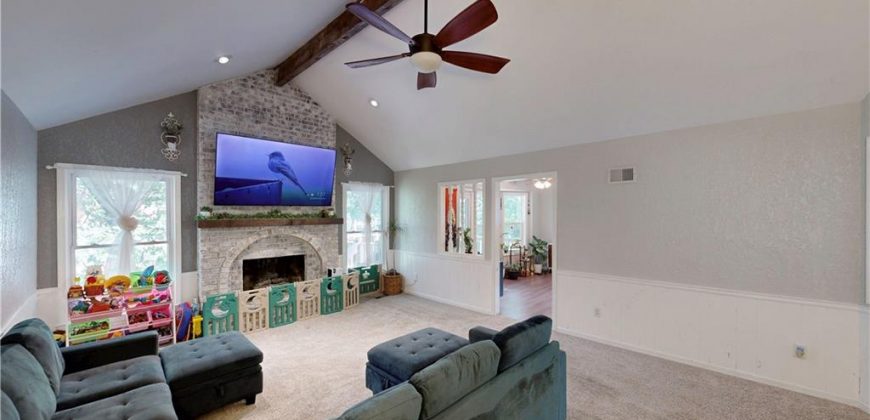 Homes for Sale in Kansas City, MO 64118 | 600 NW 66th Street