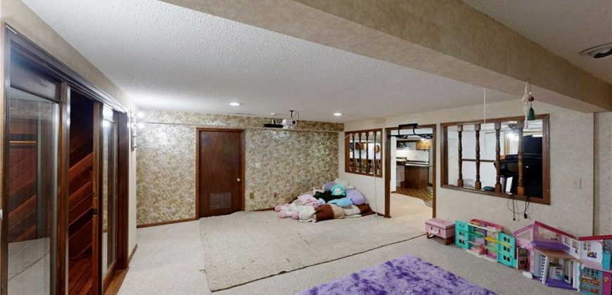 Homes for Sale in Kansas City, MO 64118 | 600 NW 66th Street