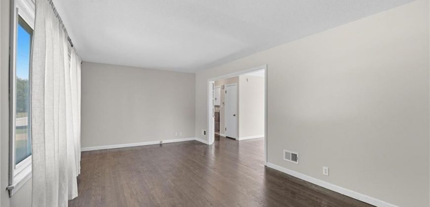 Homes for Sale in Gladstone, MO 64118 | 801 NE 76th Street