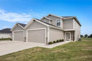 707--Ridge-Drive-mls-2579640-image-1