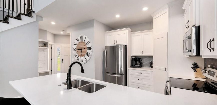 Homes for Sale in Smithville, MO 64089 | 707  Ridge Drive