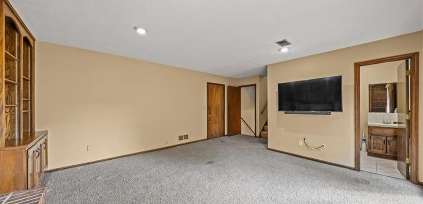 Homes for Sale in Kansas City, MO 64155 | 1005 NE 87th Terrace