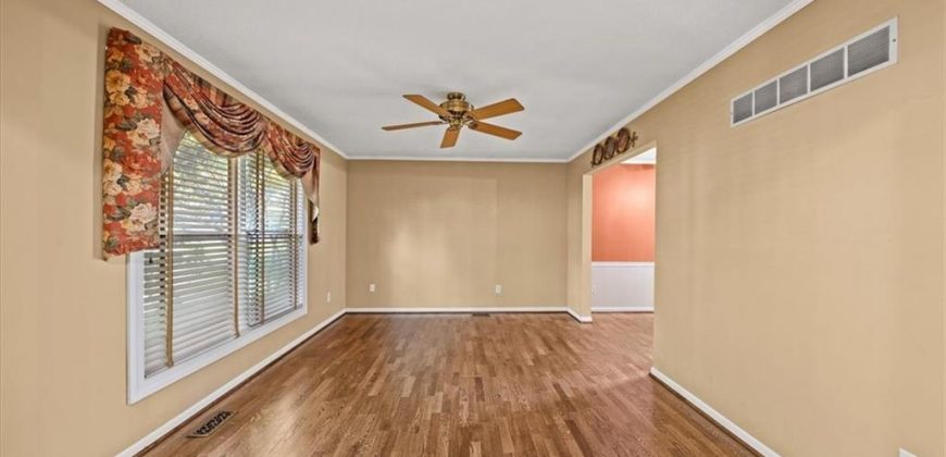 Homes for Sale in Kansas City, MO 64155 | 1005 NE 87th Terrace