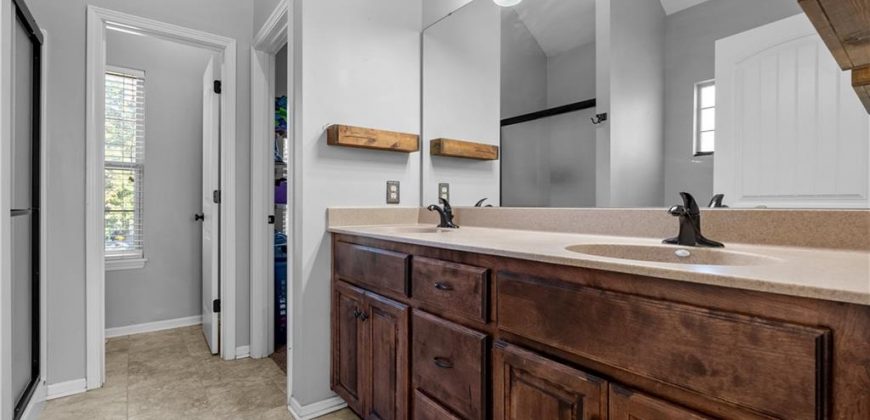 Homes for Sale in Kearney, MO 64060 | 1210 E 15 Street