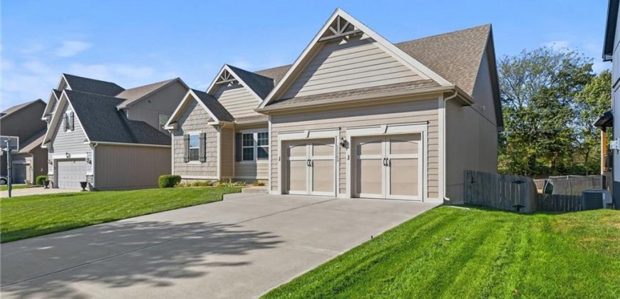 Homes for Sale in Kansas City, MO 64157 | 11700 N Farley Avenue