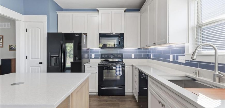 Homes for Sale in Kansas City, MO 64157 | 11700 N Farley Avenue