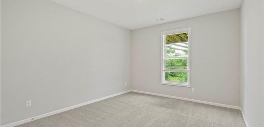 Homes for Sale in Kansas City, MO 64154 | 3017 NW 95th Terrace