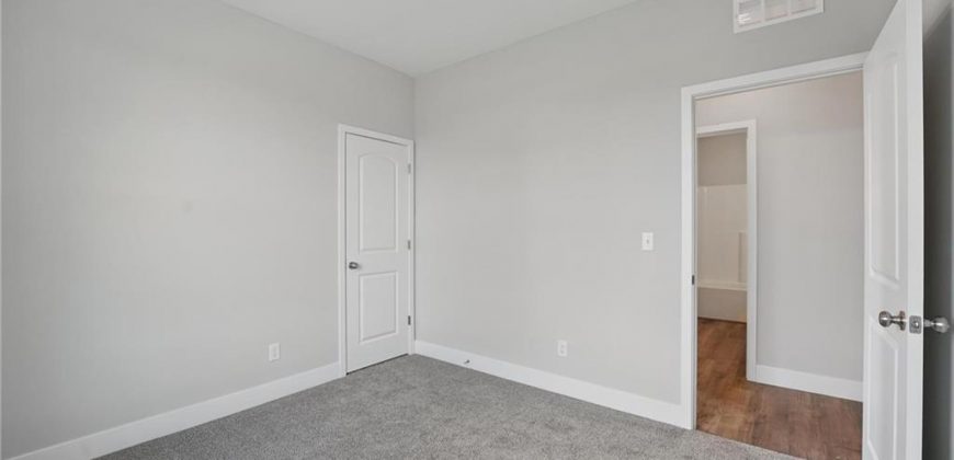 Homes for Sale in Kansas City, MO 64154 | 3041 NW 95th Terrace