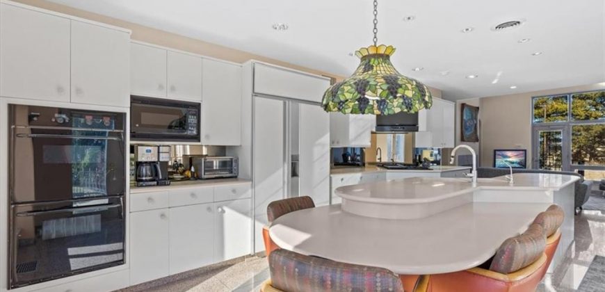 Homes for Sale in Kansas City, MO 64154 | 9800 N Revere Avenue Homes for Sale in Kansas City, MO 64154 | 9800 N Revere Avenue